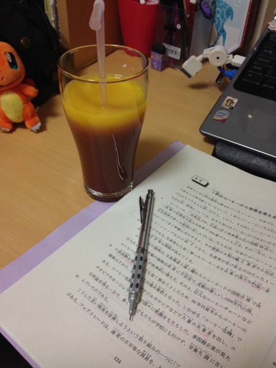 The only way to revise; with my new favourite alcohol that Japan has revealed to me! Cassis and orange juice