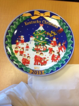 The Christmas bucket comes with a plate!