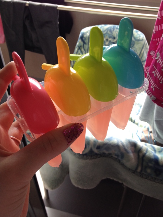 I got my own ice lolly makers :D