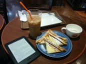 Didn't get a bento lunch today, but enjoyed this cafe with my Kindle :)